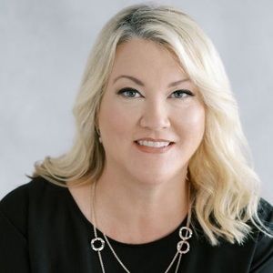 Meet your Posher, Shawna